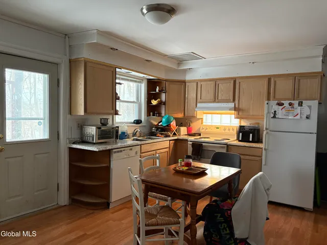 $75,000 | 219 Broadway, Fort Edward, NY 12828