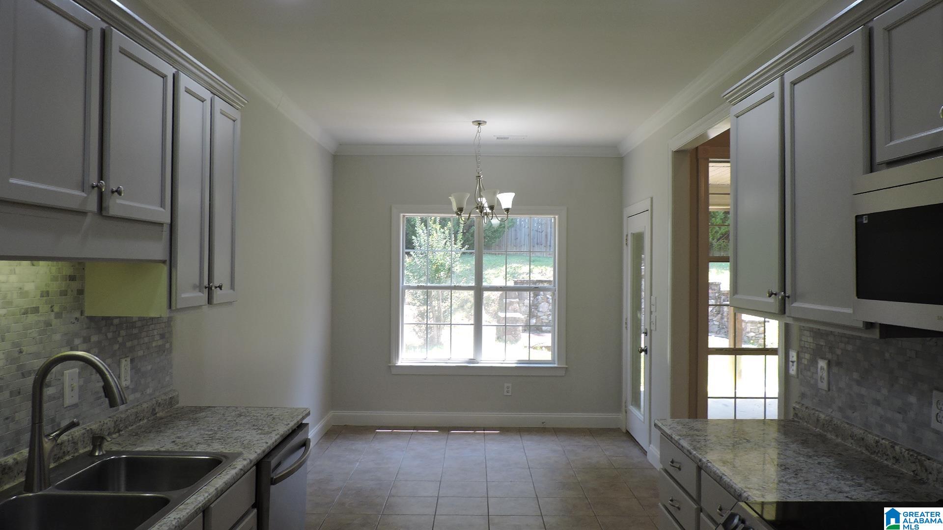 1032 Kerry Drive Calera, AL 35040 - Photo 15 of 28