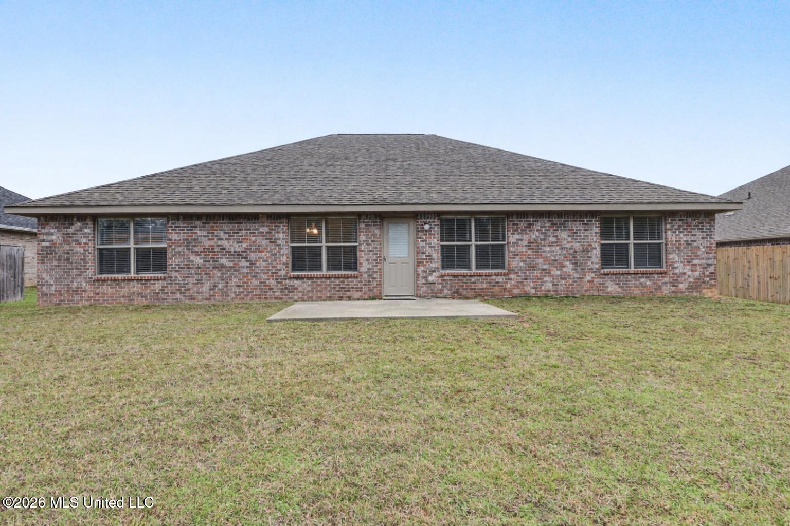 6245 Roxanne Way Biloxi, MS 39532 - Photo 25 of 34 025