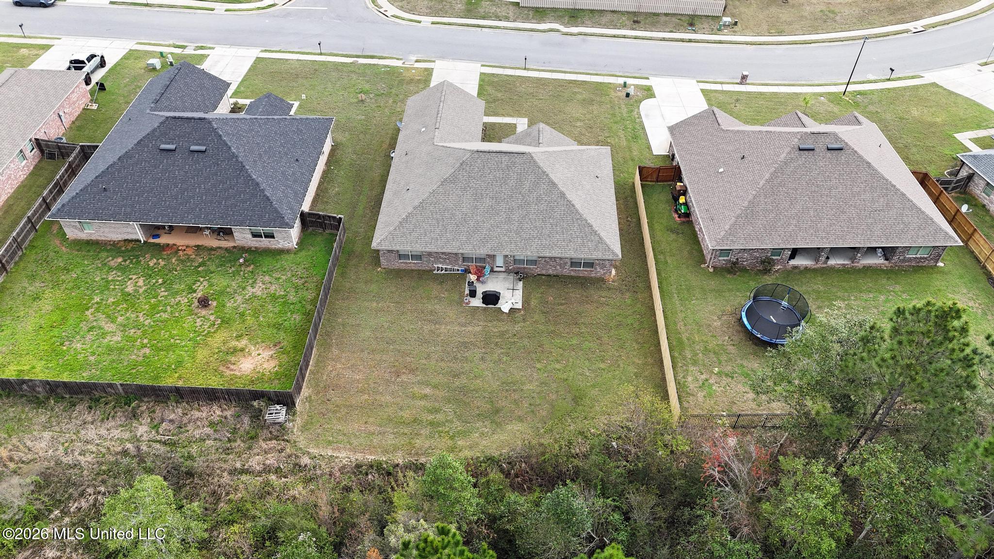 6245 Roxanne Way Biloxi, MS 39532 - Photo 30 of 34 030