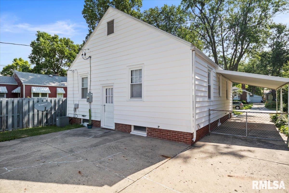 2359 South 7th Street Springfield, IL 62703 - Photo 25 of 26
