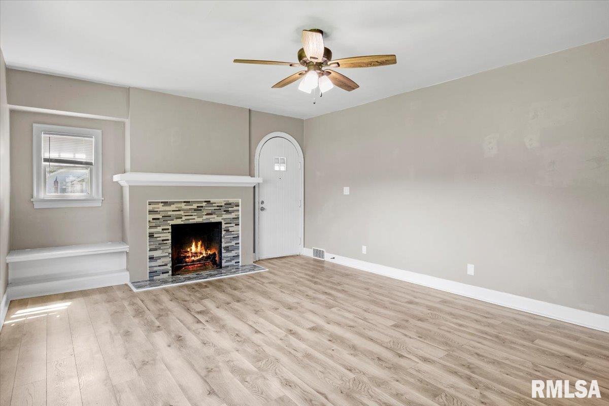 2359 South 7th Street Springfield, IL 62703 - Photo 5 of 26