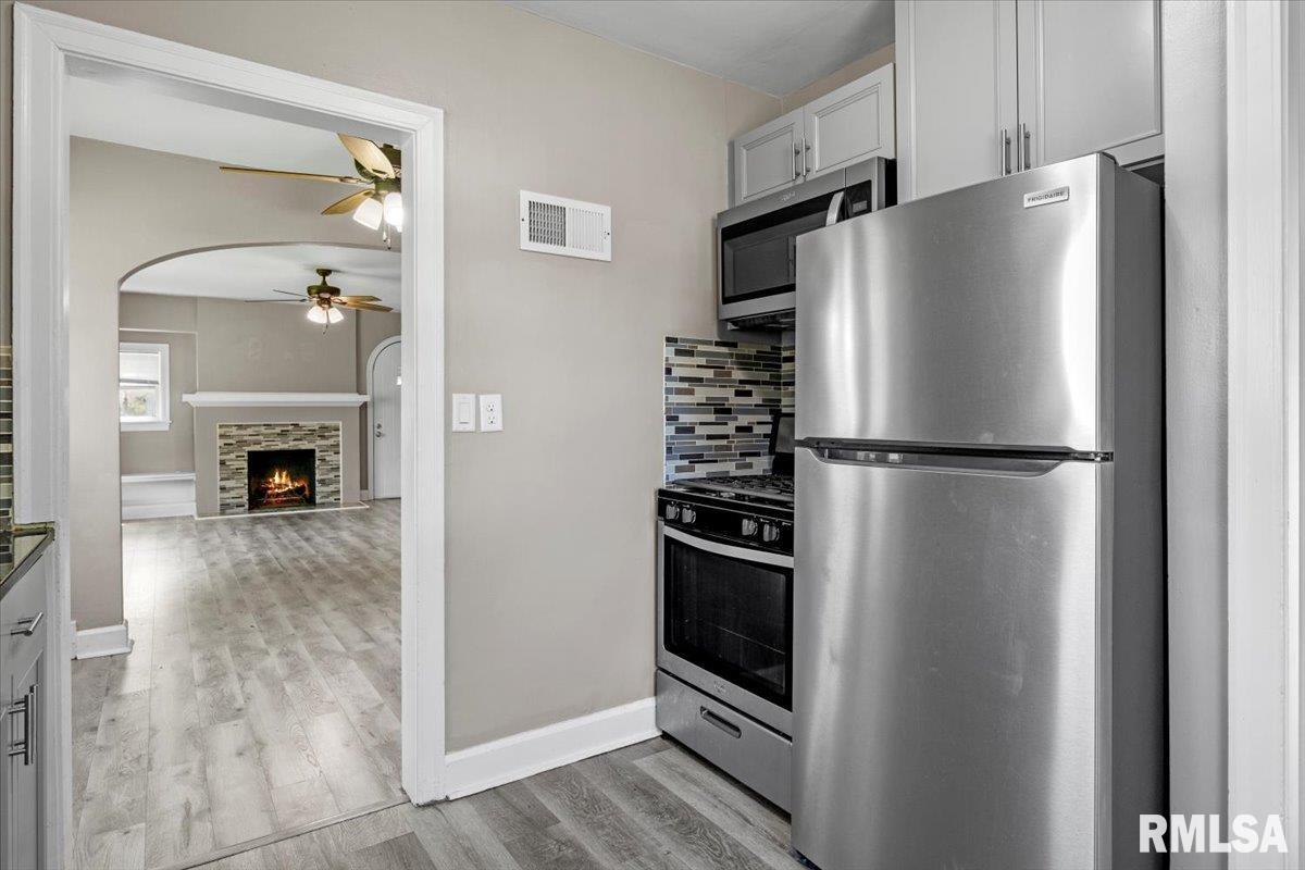 2359 South 7th Street Springfield, IL 62703 - Photo 10 of 26