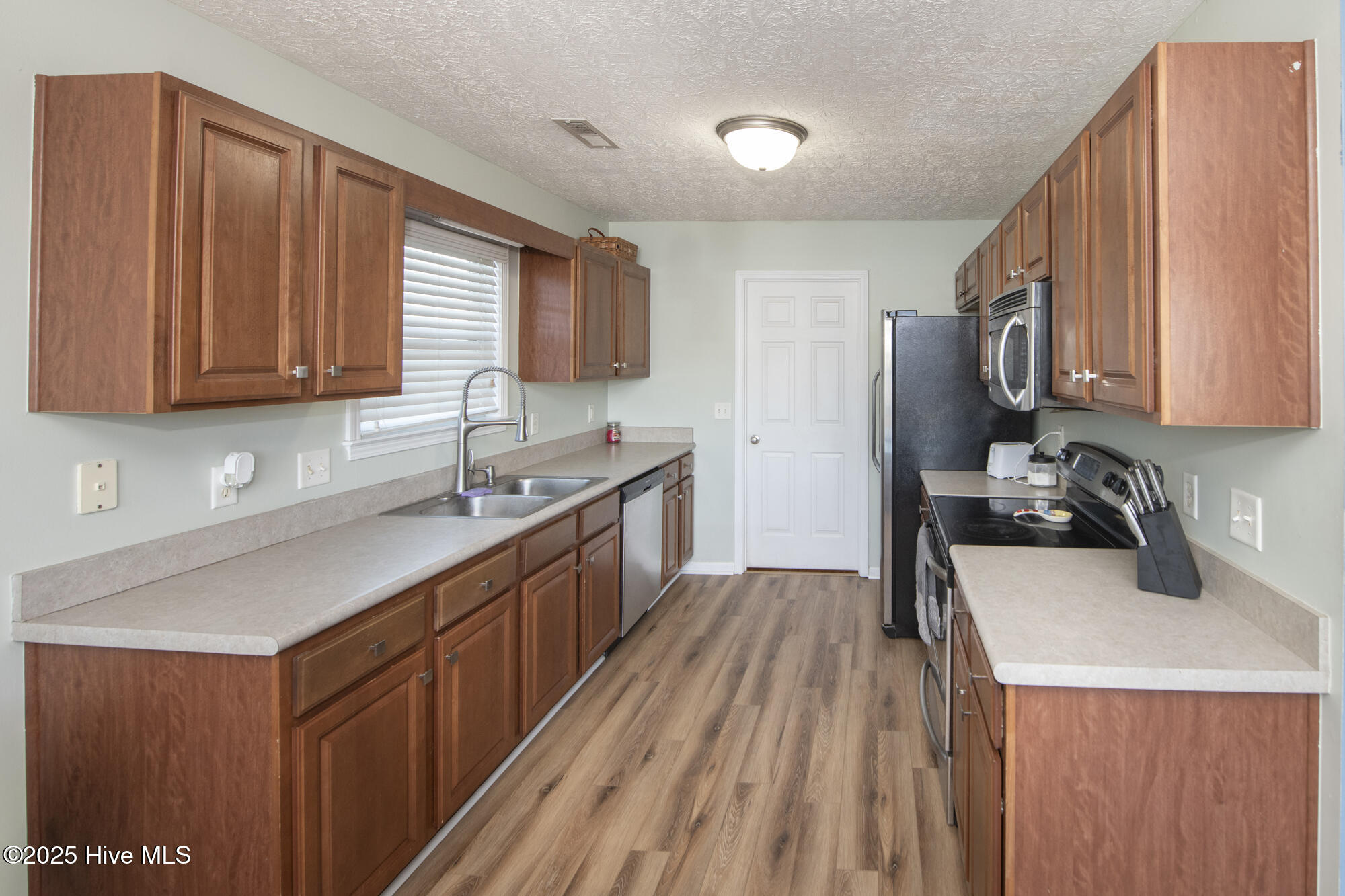 236 Red Carnation Drive Holly Ridge, NC 28445 - Photo 3 of 30 _DSC6267