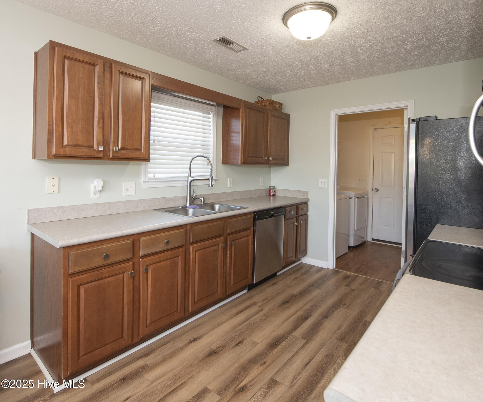 236 Red Carnation Drive Holly Ridge, NC 28445 - Photo 4 of 30 _DSC6249