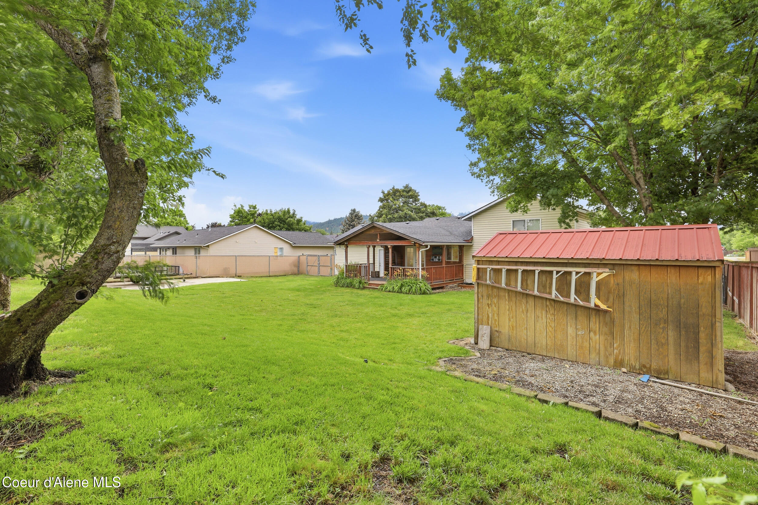 8208 Arizona Street Rathdrum, ID 83858 - Photo 33 of 39 Backyard