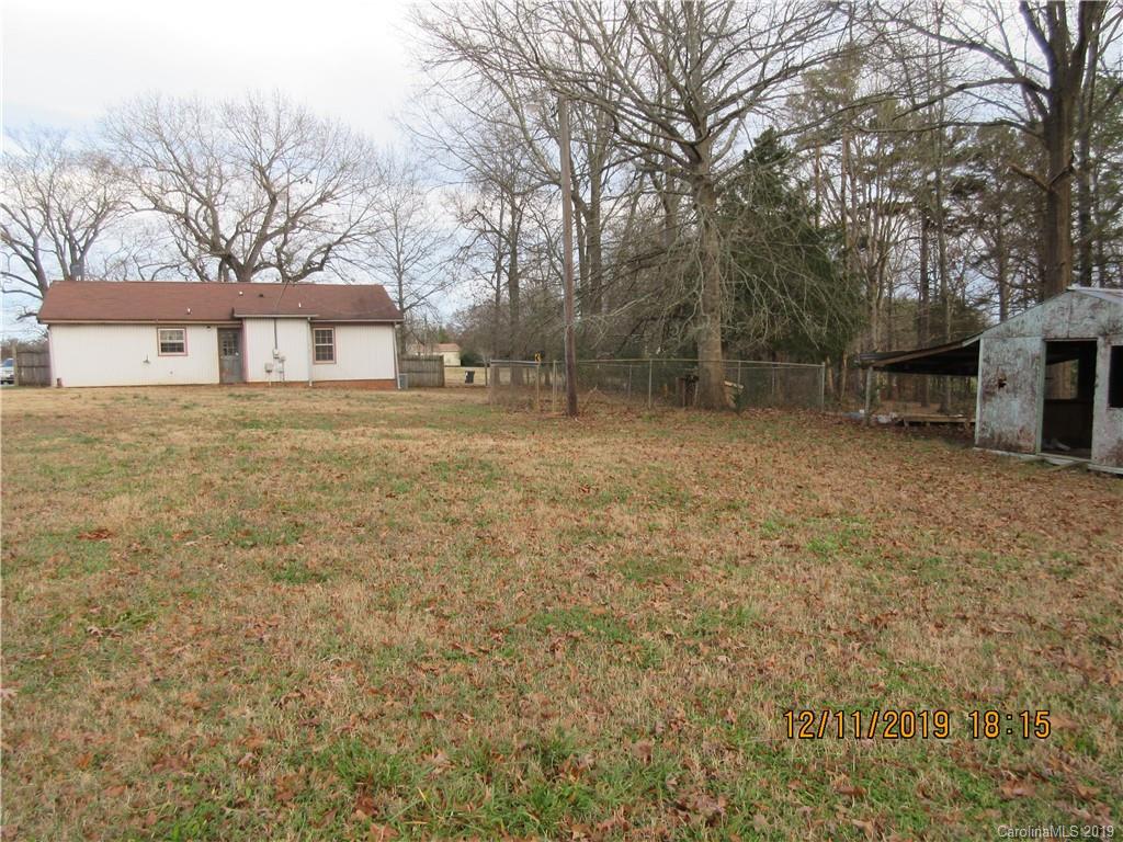 726 Witmore Road Wingate, NC 28174 - Photo 4 of 20 Gallery Image 4