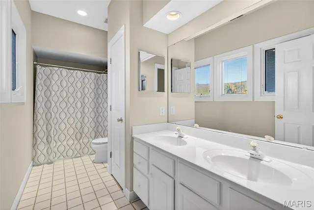 $945,000 | 18360 Pinhook Holw Drive, Wildwood, MO 63069