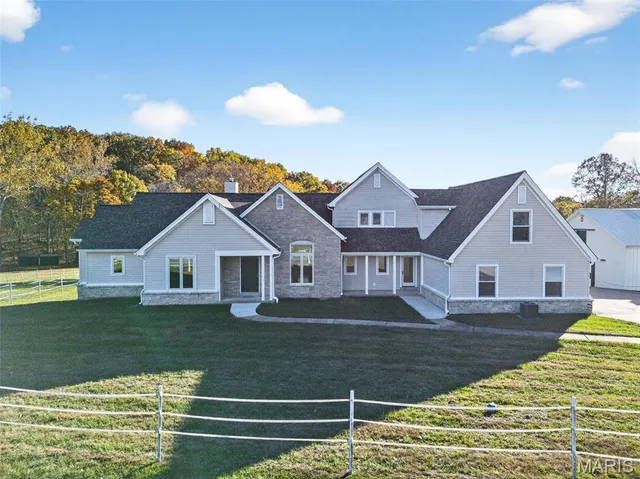 $945,000 | 18360 Pinhook Holw Drive, Wildwood, MO 63069