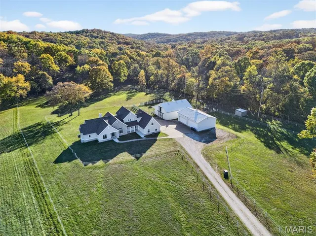 $945,000 | 18360 Pinhook Holw Drive, Wildwood, MO 63069