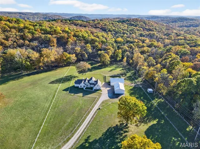 $945,000 | 18360 Pinhook Holw Drive, Wildwood, MO 63069