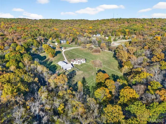 $945,000 | 18360 Pinhook Holw Drive, Wildwood, MO 63069