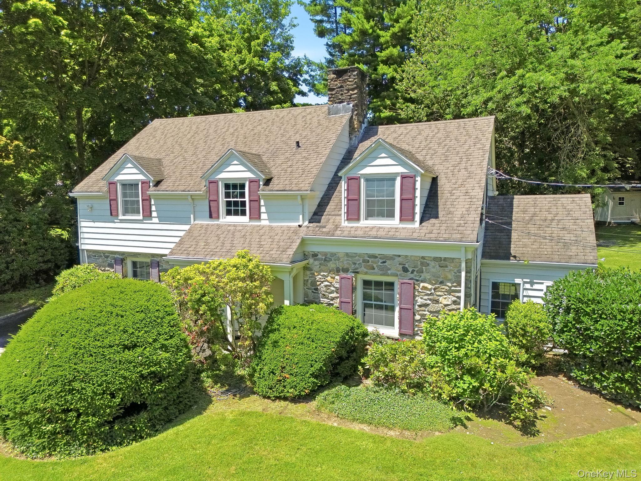 1 Sheridan Road Scarsdale, NY 10583 - Photo 1 of 40 Classic Edgemont Center Hall Colonial