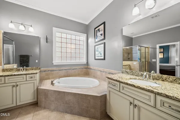 $799,900 | 3010 Brighton Bluff Drive, Apex, NC 27539