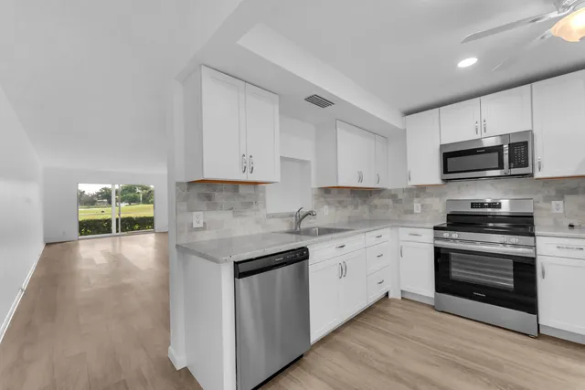 $217,500 | 3003 Portofino Isle, Unit K1, Coconut Creek, FL 33066