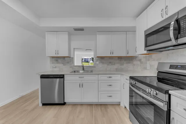 $217,500 | 3003 Portofino Isle, Unit K1, Coconut Creek, FL 33066