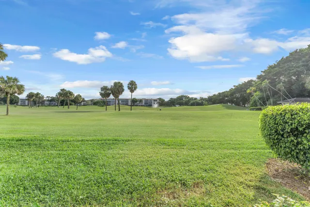 $217,500 | 3003 Portofino Isle, Unit K1, Coconut Creek, FL 33066