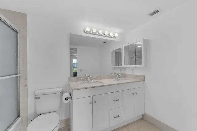 $217,500 | 3003 Portofino Isle, Unit K1, Coconut Creek, FL 33066