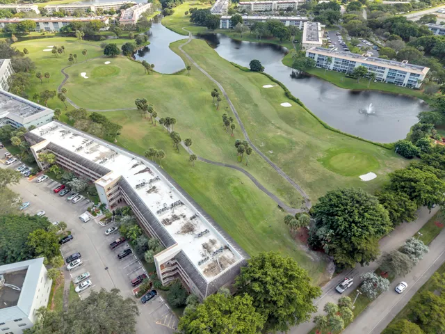 $217,500 | 3003 Portofino Isle, Unit K1, Coconut Creek, FL 33066