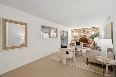 $1,395,000 | 1 Cape Breton Court, Pacifica, CA 94044