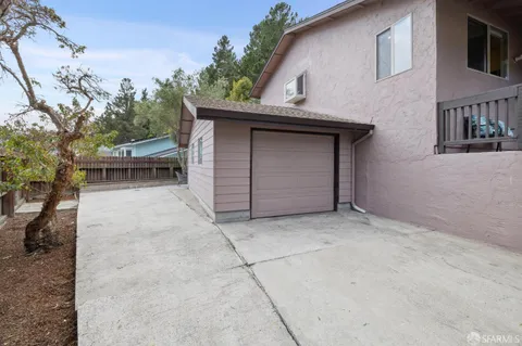 $1,395,000 | 1 Cape Breton Court, Pacifica, CA 94044