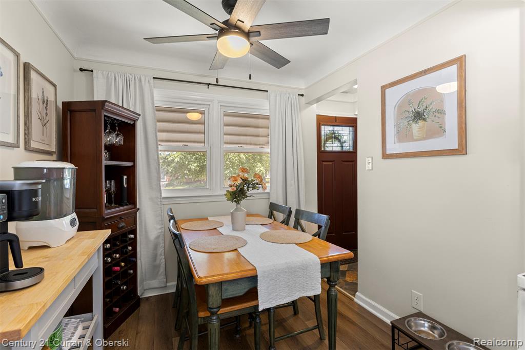 8960 Niver Avenue Allen Park, MI 48101 - Photo 16 of 41 Gallery Image 16