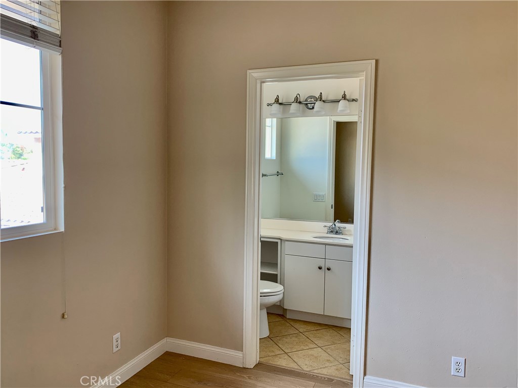 131 Stepping Stone Irvine, CA 92603 - Photo 12 of 24