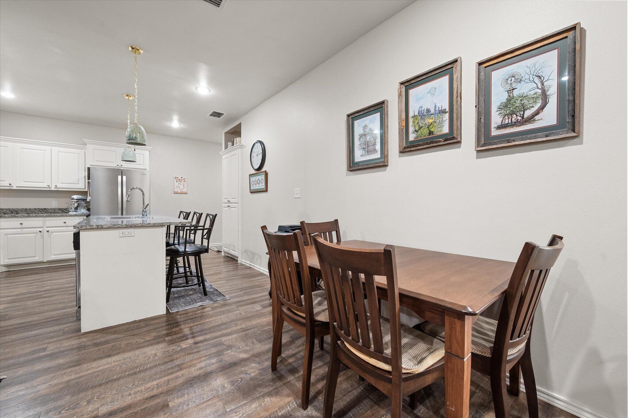6918 20th Street Lubbock, TX 79407 - Photo 6 of 25 09-6918 20th 7332