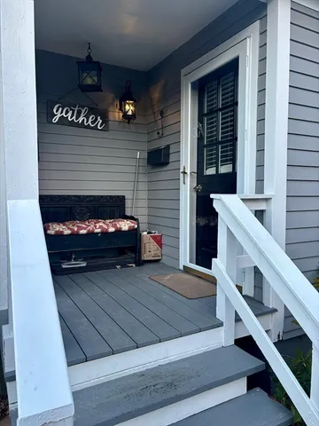 $1,750 | 57 Lilly Street, Unit 1, Northampton, MA 01062