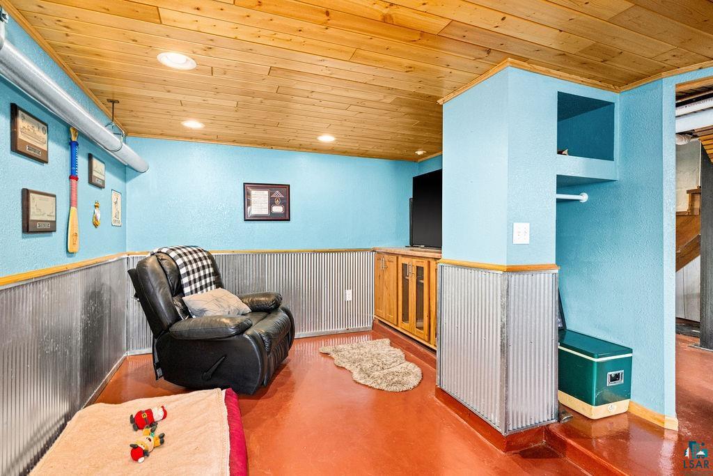 2312 East 8th Street Duluth, MN 55812 - Photo 18 of 44