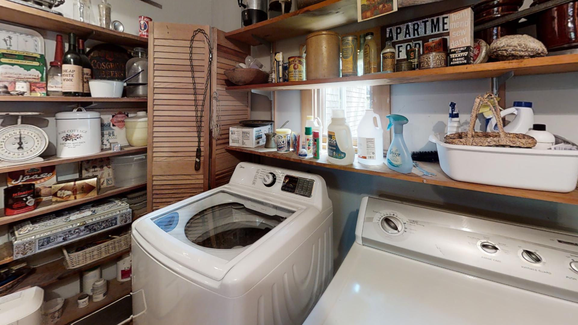 7 Owls Way Bristol, ME 04541 - Photo 24 of 54 7-Owls-Way-Chamberlain-Laundry