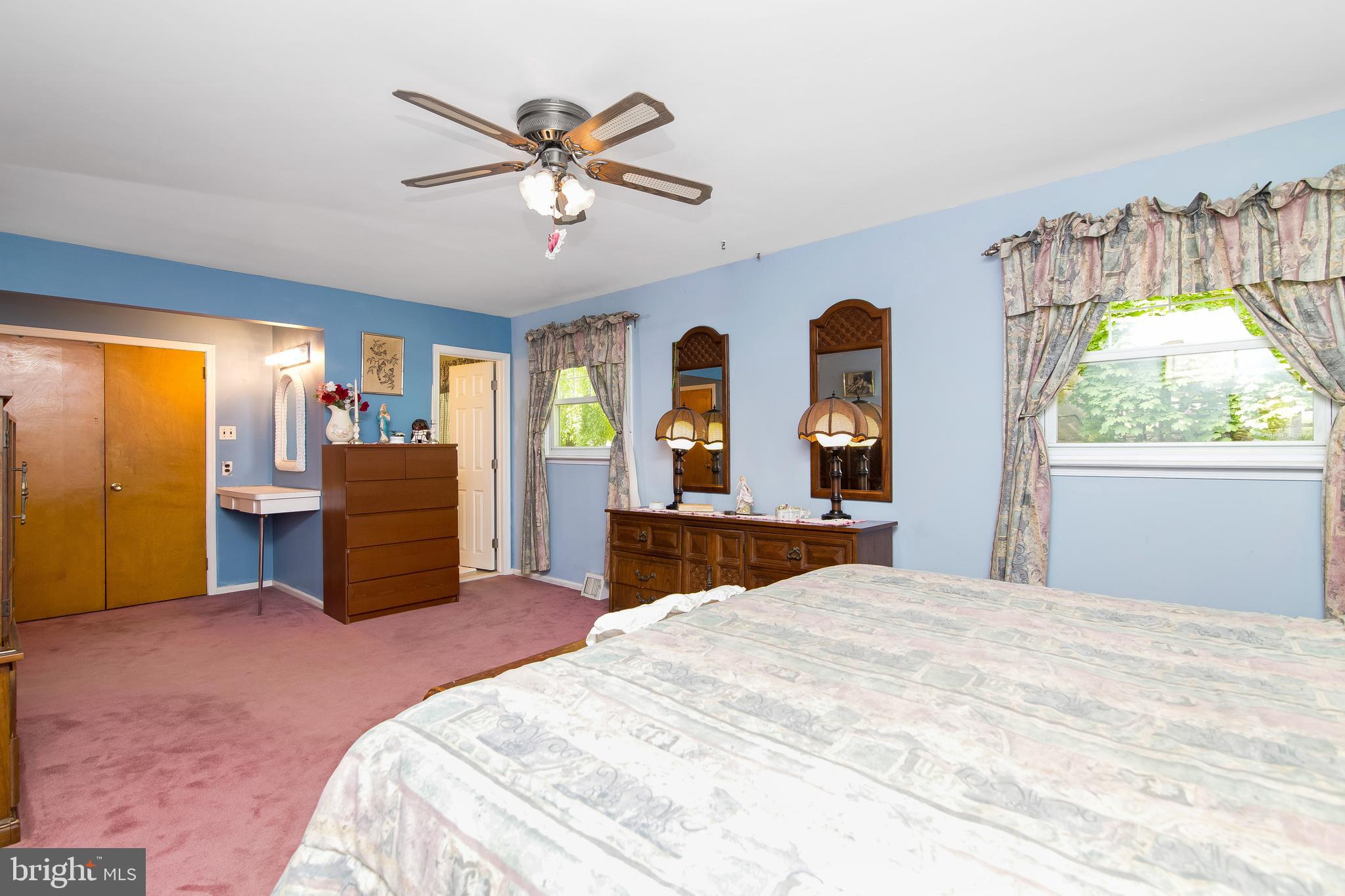 1089 Old Ford Road Huntingdon Valley, PA 19006 - Photo 15 of 37
