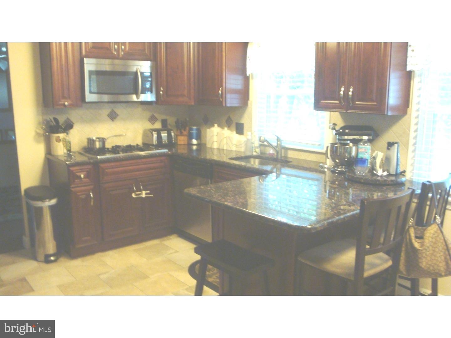 2492 Lenola Road Cinnaminson, NJ 08077 - Photo 9 of 25 Kitchen