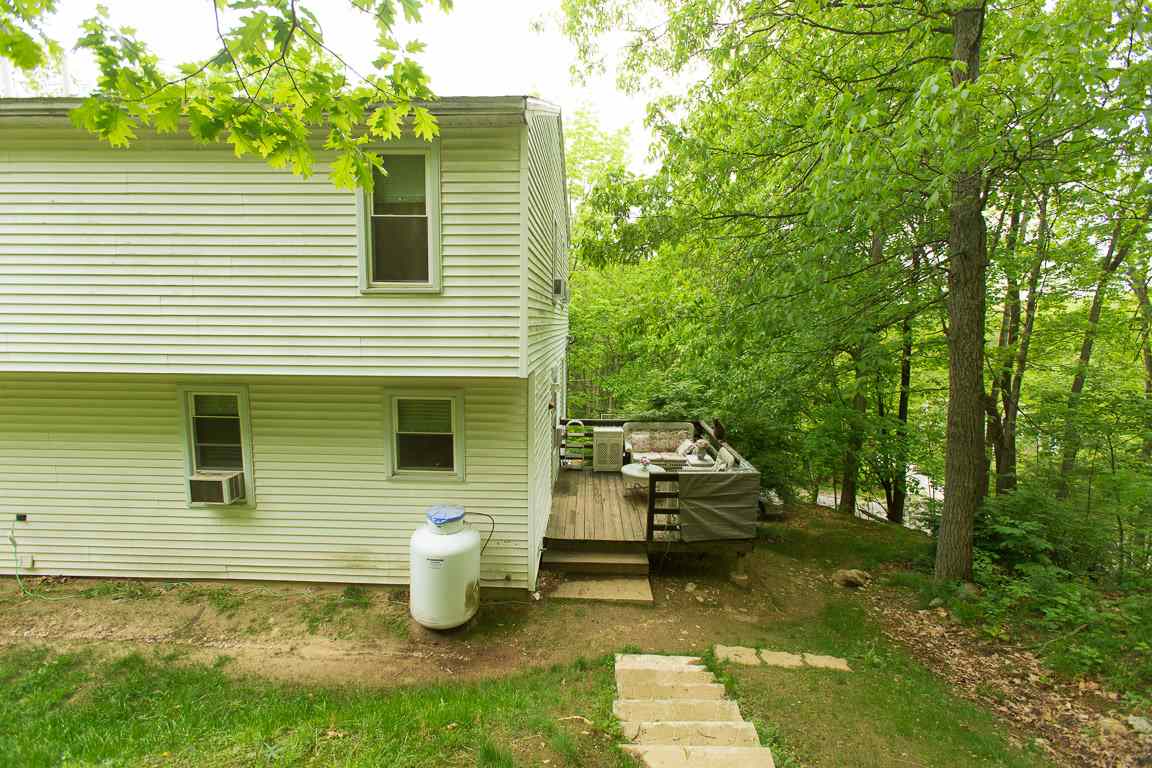 54 B Noyes Road Londonderry, NH 03053 - Photo 18 of 18