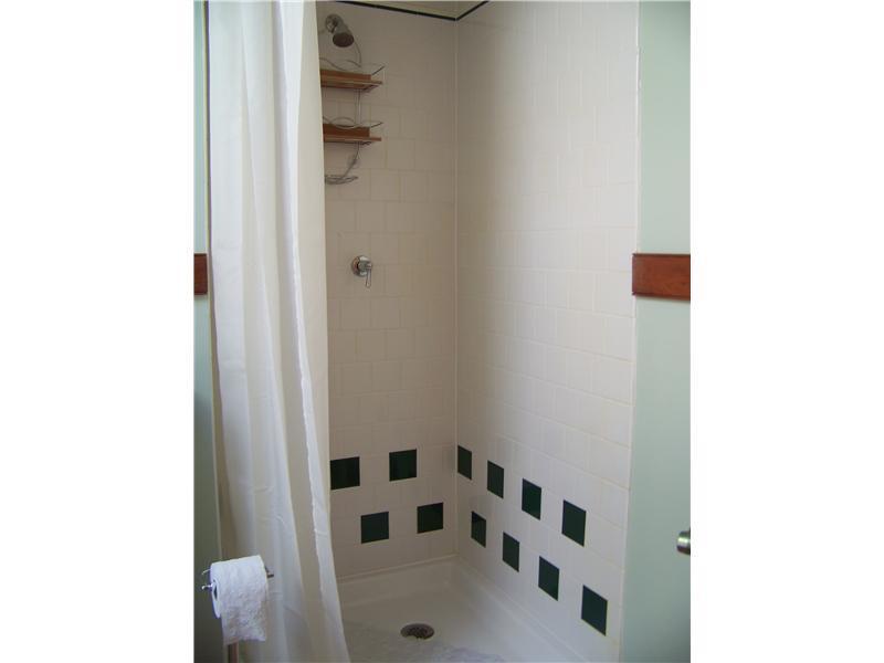 50 Field Road Harpswell, ME 04079 - Photo 12 of 17 Bathroom.