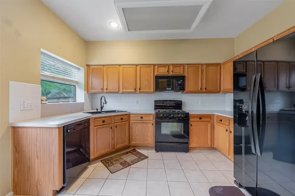 $355,000 | 147 South Winterport Circle, The Woodlands, TX 77382