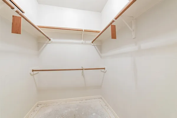 $355,000 | 147 South Winterport Circle, The Woodlands, TX 77382