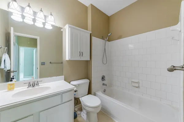 $355,000 | 147 South Winterport Circle, The Woodlands, TX 77382