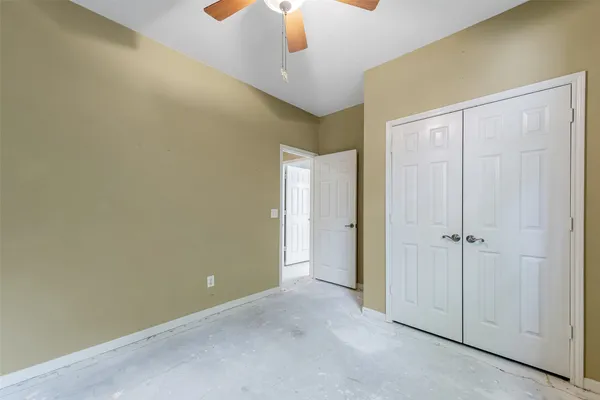 $355,000 | 147 South Winterport Circle, The Woodlands, TX 77382