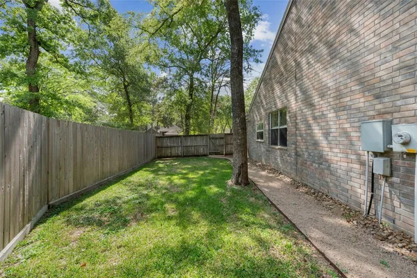 $355,000 | 147 South Winterport Circle, The Woodlands, TX 77382