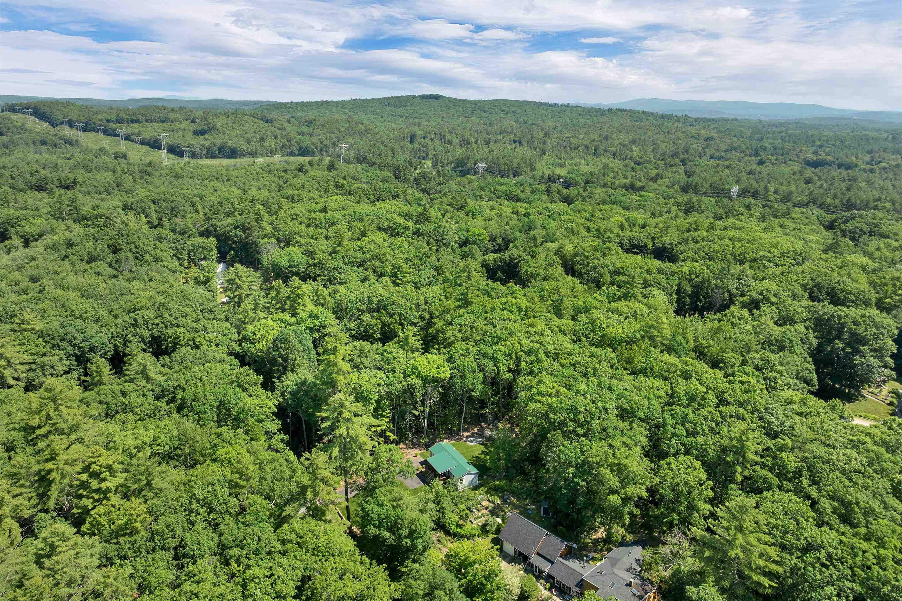 616 Deer Meadow Road Webster, NH 03303 - Photo 10 of 41