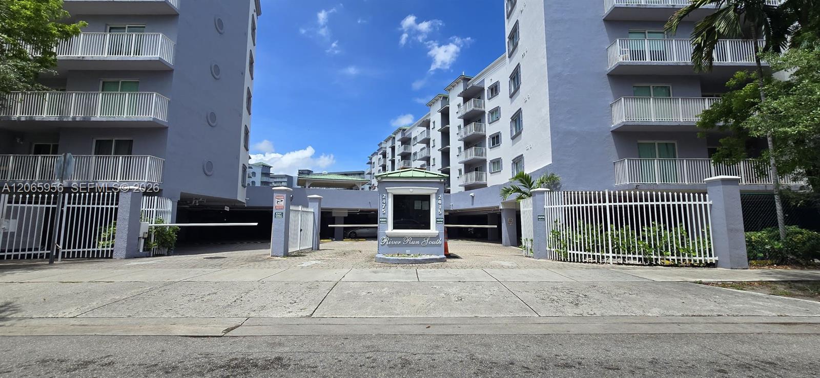 2415 Northwest 16th St Road, Unit 315 Miami, FL 33125 - Photo 5 of 28 Gallery Image 5