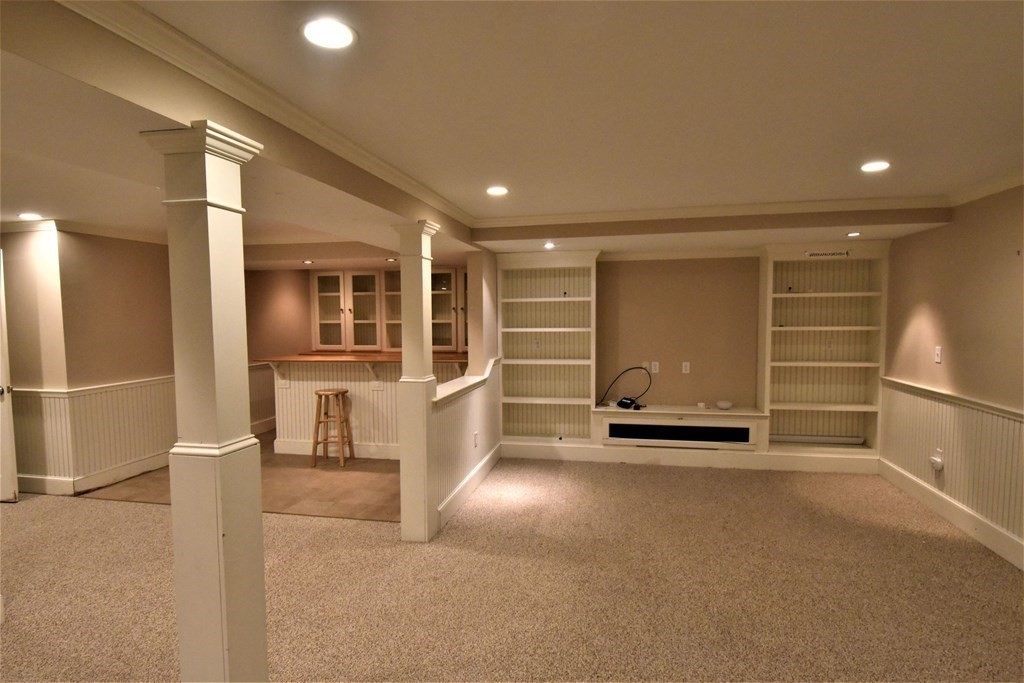 12 Maranook Road Worcester, MA 01606 - Photo 15 of 40 Gallery Image 15