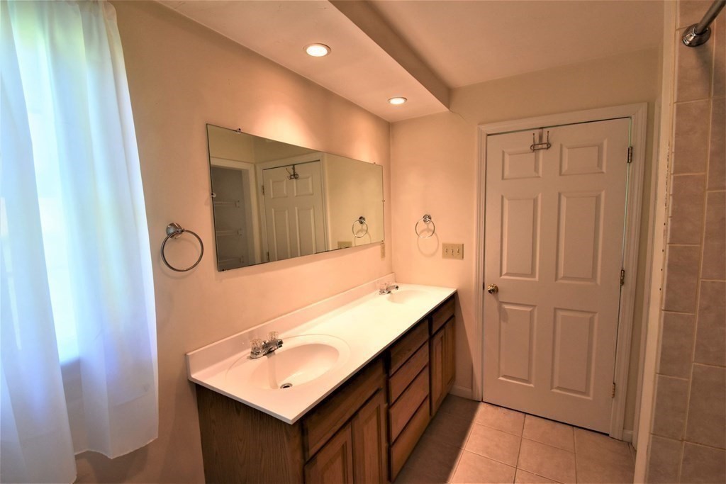 12 Maranook Road Worcester, MA 01606 - Photo 28 of 40 Gallery Image 28
