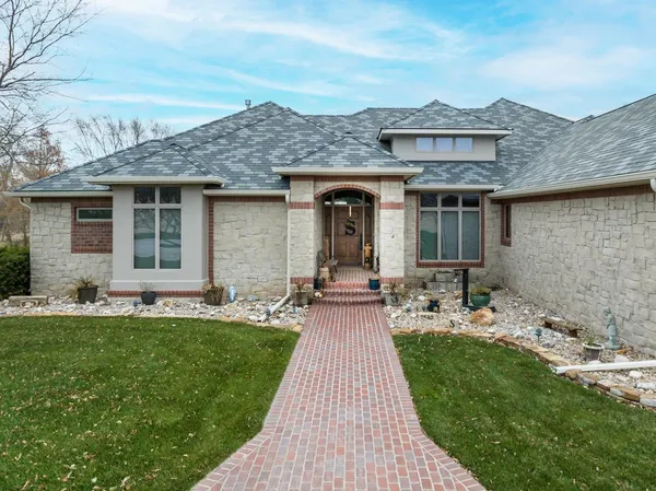 $1,300,000 | 2540 South 383rd St Court West, Cheney, KS 67025