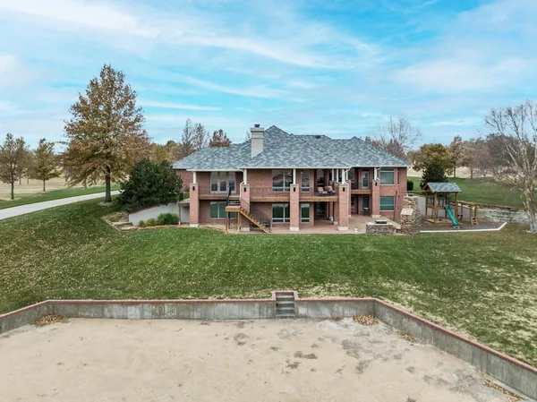 $1,300,000 | 2540 South 383rd St Court West, Cheney, KS 67025