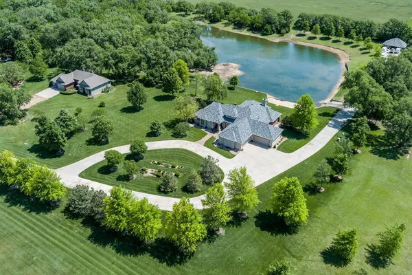 $1,300,000 | 2540 South 383rd St Court West, Cheney, KS 67025