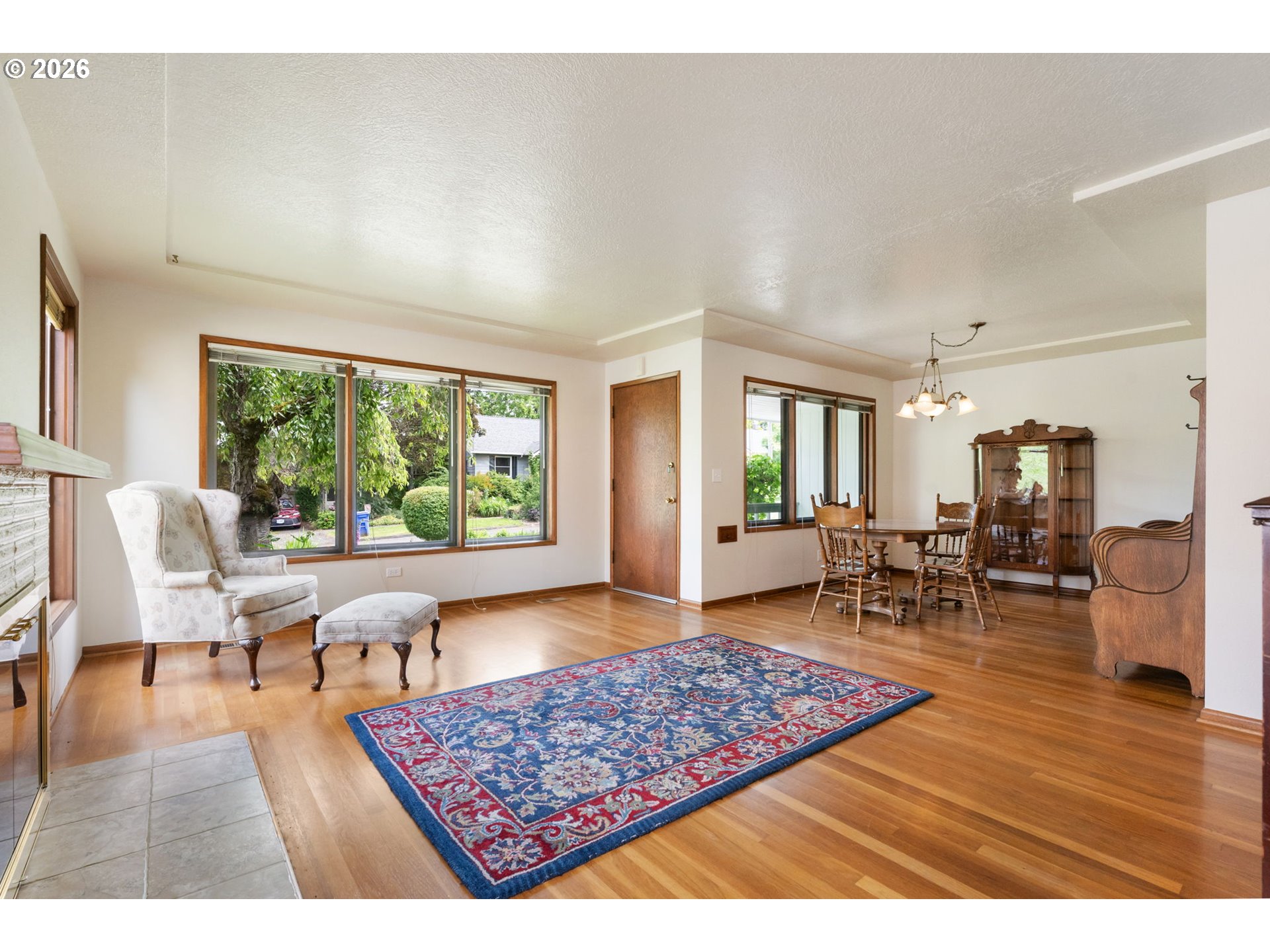 3623 Northeast 67th Avenue Portland, OR 97213 - Photo 5 of 46