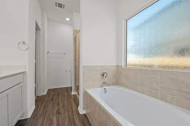 $1,950 | 120 Josey Wales Drive, Jarrell, TX 76537