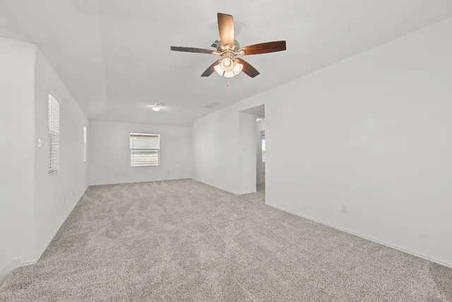 $1,950 | 120 Josey Wales Drive, Jarrell, TX 76537